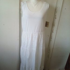 Valerie Stevens white maxi dress size L